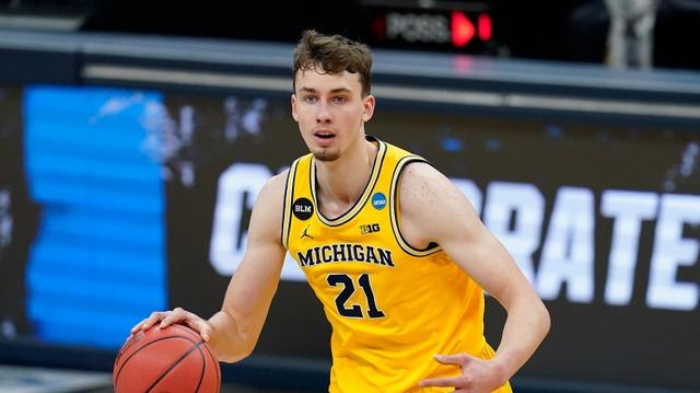 都让球迷重 都让球迷重